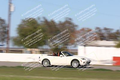 media/Jan-07-2024-SoCal Drivers Club (Sun) [[fbfecfa591]]/Yellow Group/Sunset Front Straight (1120am)/